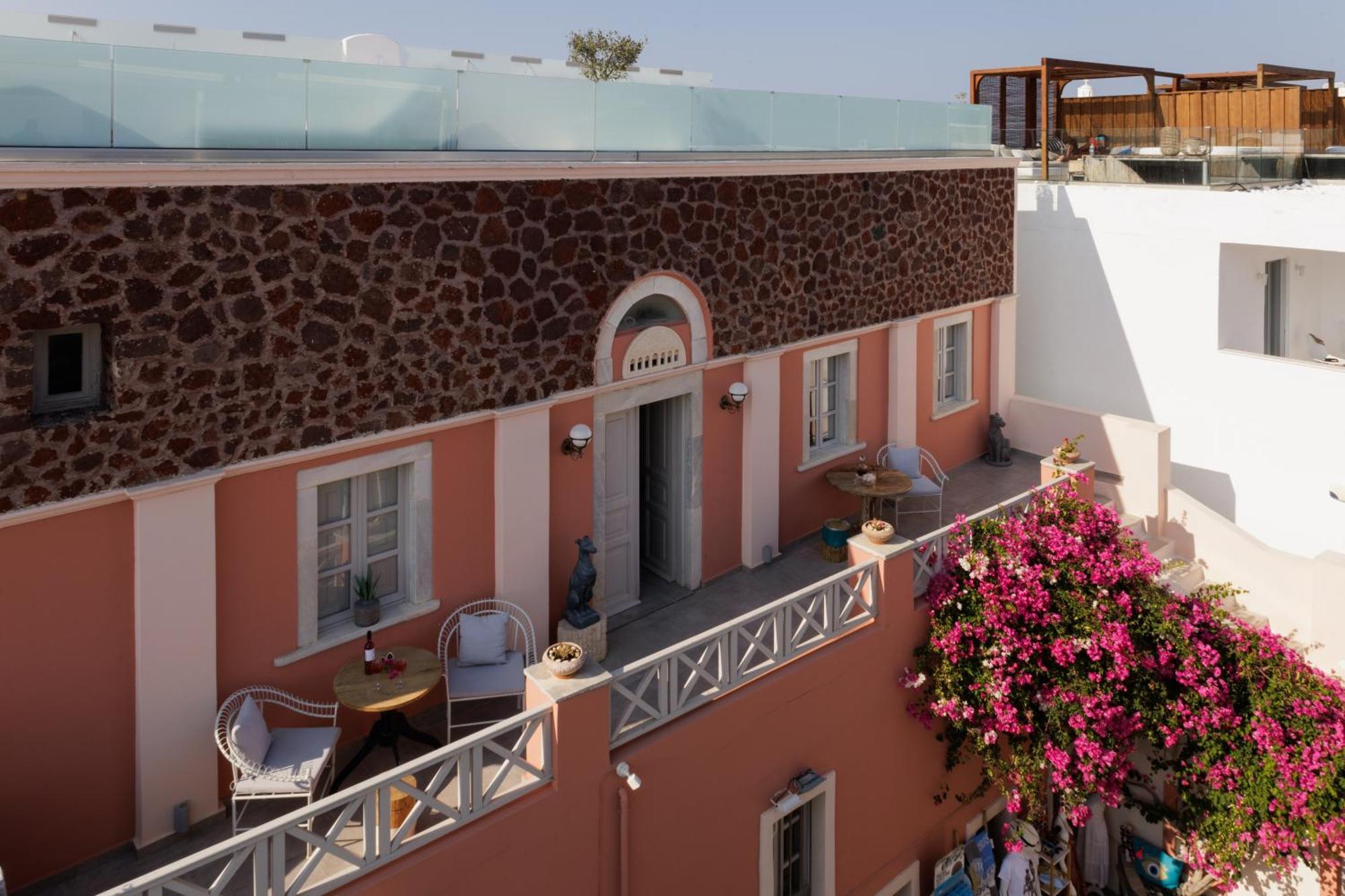 The Museum Project Oia Hotel Exterior photo
