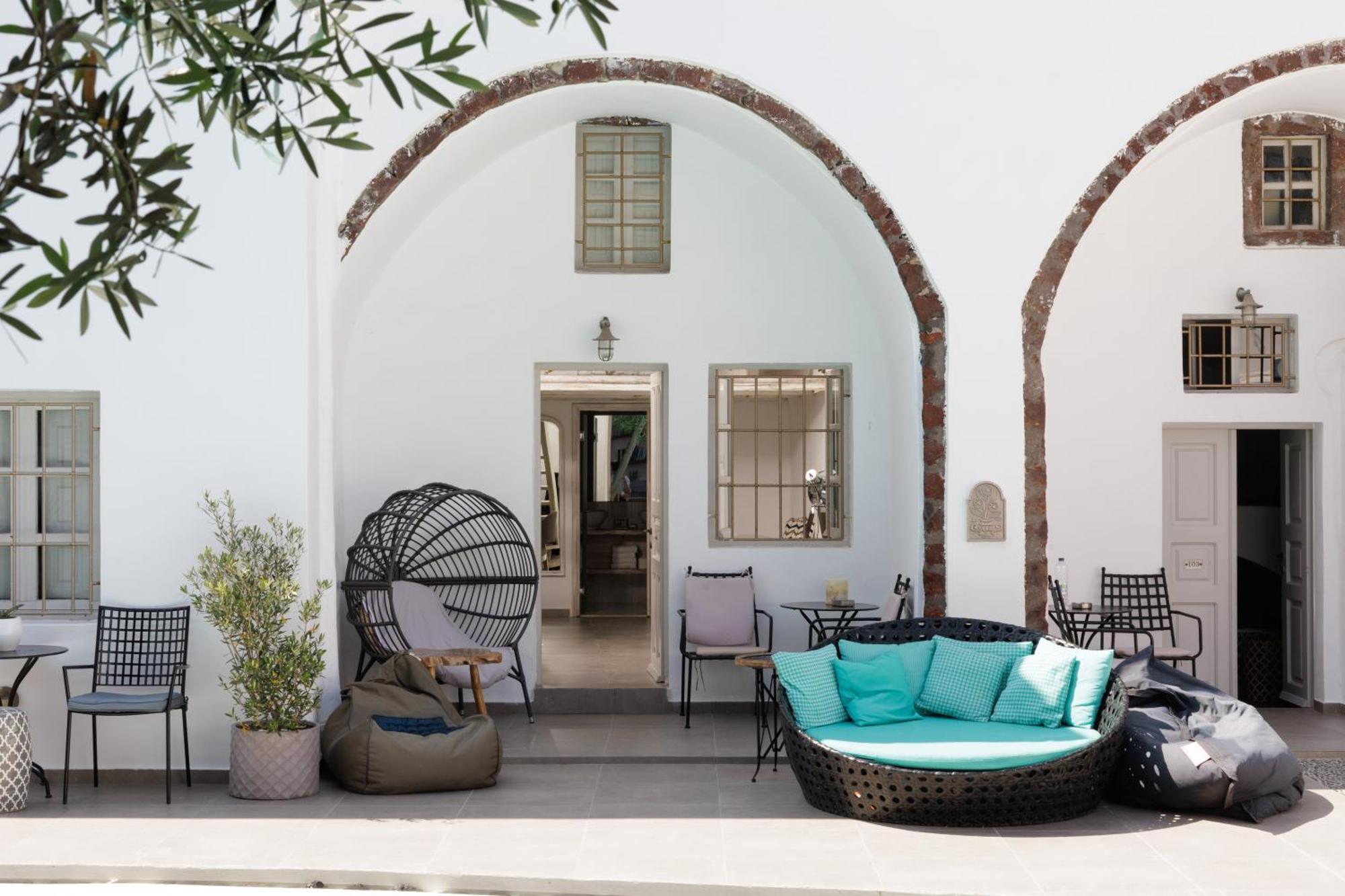 The Museum Project Oia Hotel Exterior photo